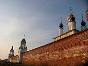 Спасо-Яковлевский Димитриевский монастырь, Монастырская стена со стороны озера Неро<br>, Ростов Великий, Ростовский район, Ярославская область