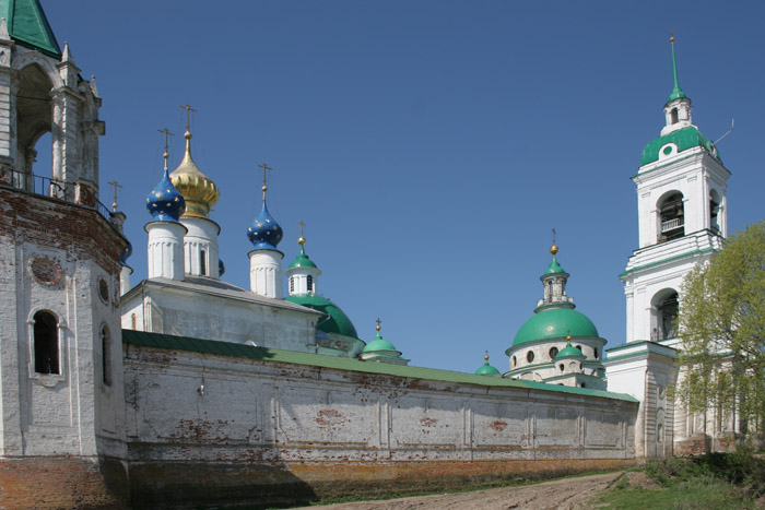 Ростов. Спасо-Яковлевский Димитриевский монастырь. фасады