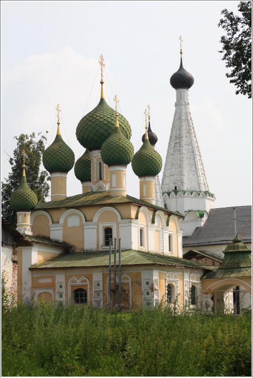 Углич. Алексеевский женский монастырь. фасады