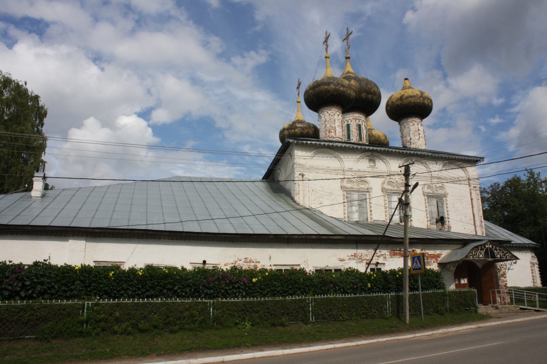 Устюжна. Собор Рождества Пресвятой Богородицы. фасады