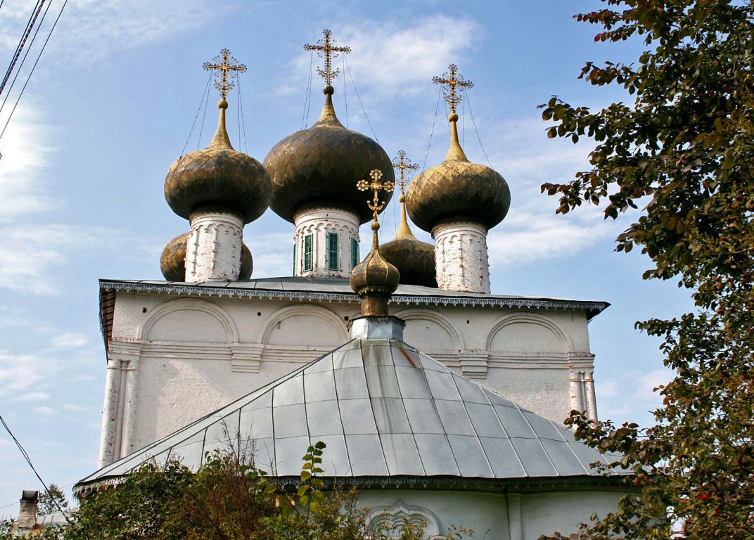 Устюжна. Собор Рождества Пресвятой Богородицы. архитектурные детали