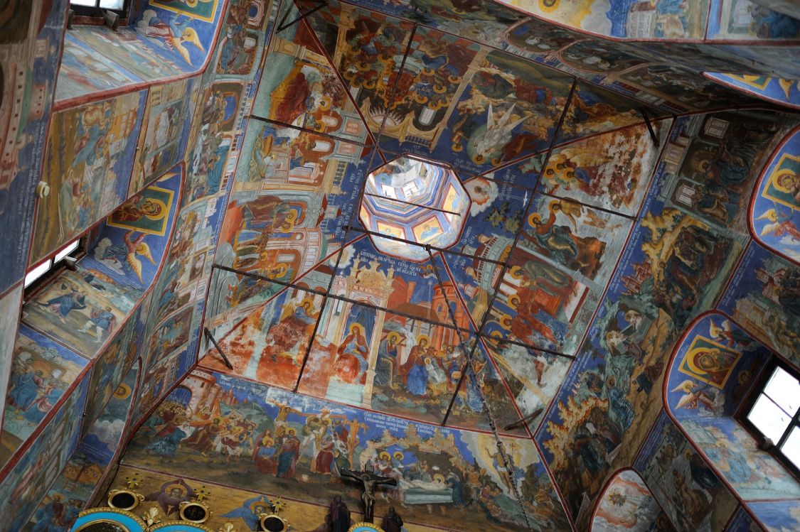 Церковь Казанской иконы Божией Матери, Устюжна (Устюженский район, Вологодская область). интерьер и убранство