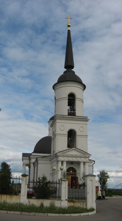 Церковь Рождества Христова, Череповец (Череповец, город, Вологодская область). фасады, Западный фасад. Колокольня