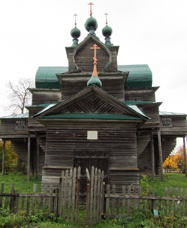 Нелазское. Церковь Успения Пресвятой Богородицы. фасады, вид с запада