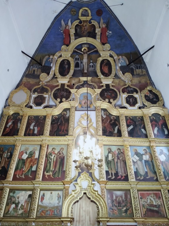 Церковь Вознесения Господня, Великий Устюг (Великоустюгский район, Вологодская область). интерьер и убранство, интерьер основного объема (центральный иконостас)