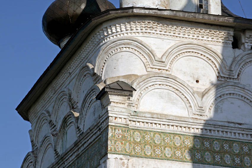 Церковь Спаса Всемилостивого, Белозерск (Белозерский район, Вологодская область). архитектурные детали