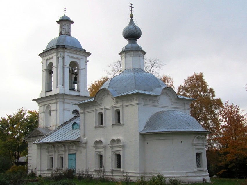Церковь Богоявления Господня, Белозерск (Белозерский район, Вологодская область). фасады, вид с юго-востока