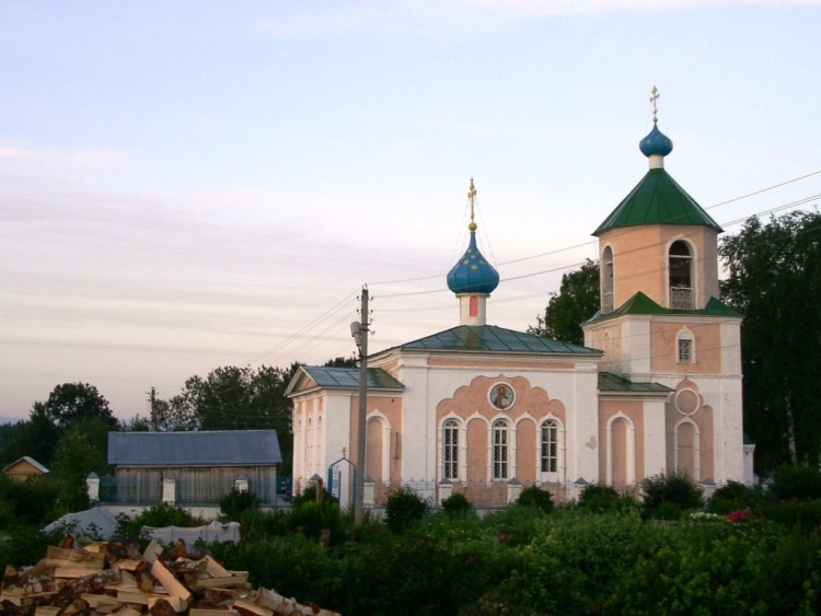 Церковь Сошествия Святого Духа, Архангельское (Сокольский район, Вологодская область). фасады, вид с северо-востока