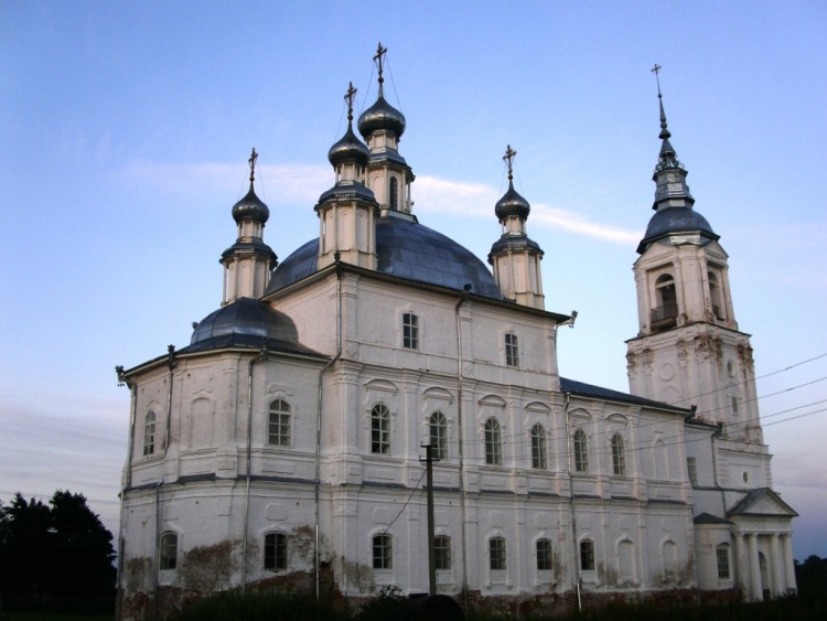 Архангельское. Церковь Михаила Архангела. фасады, вид с северо-востока