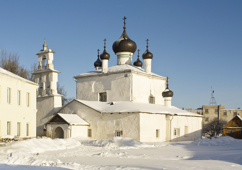 Псков. Церковь Николая Чудотворца (Николы Явленного) от Торга. фасады