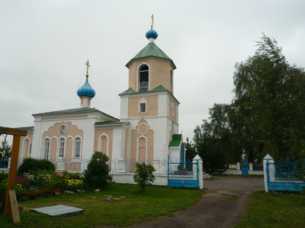 Церковь Сошествия Святого Духа, Архангельское (Сокольский район, Вологодская область). фасады