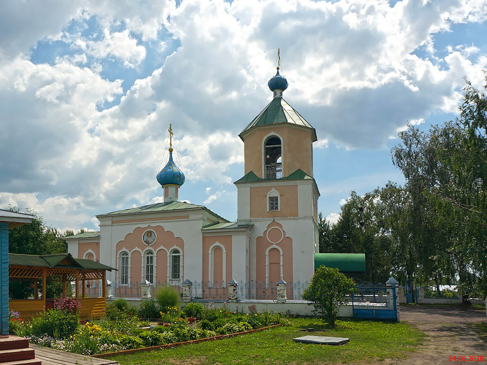 Церковь Сошествия Святого Духа, Архангельское (Сокольский район, Вологодская область). фасады
