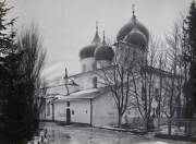 Псков. Иоанно-Предтеченский монастырь с Завеличья (подворье Крыпецкого монастыря). Собор Рождества Иоанна Предтечи
