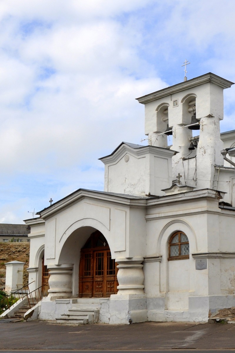 Псков. Церковь Варлаама Хутынского на Званице. архитектурные детали