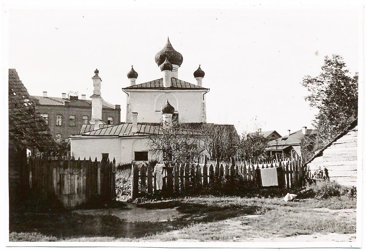 Фото 1941 г. с аукциона e-bay.de, архивная фотография. Церковь Николая Чудотворца (Николы Явленного) от Торга, Псков (Псков, город, Псковская область)