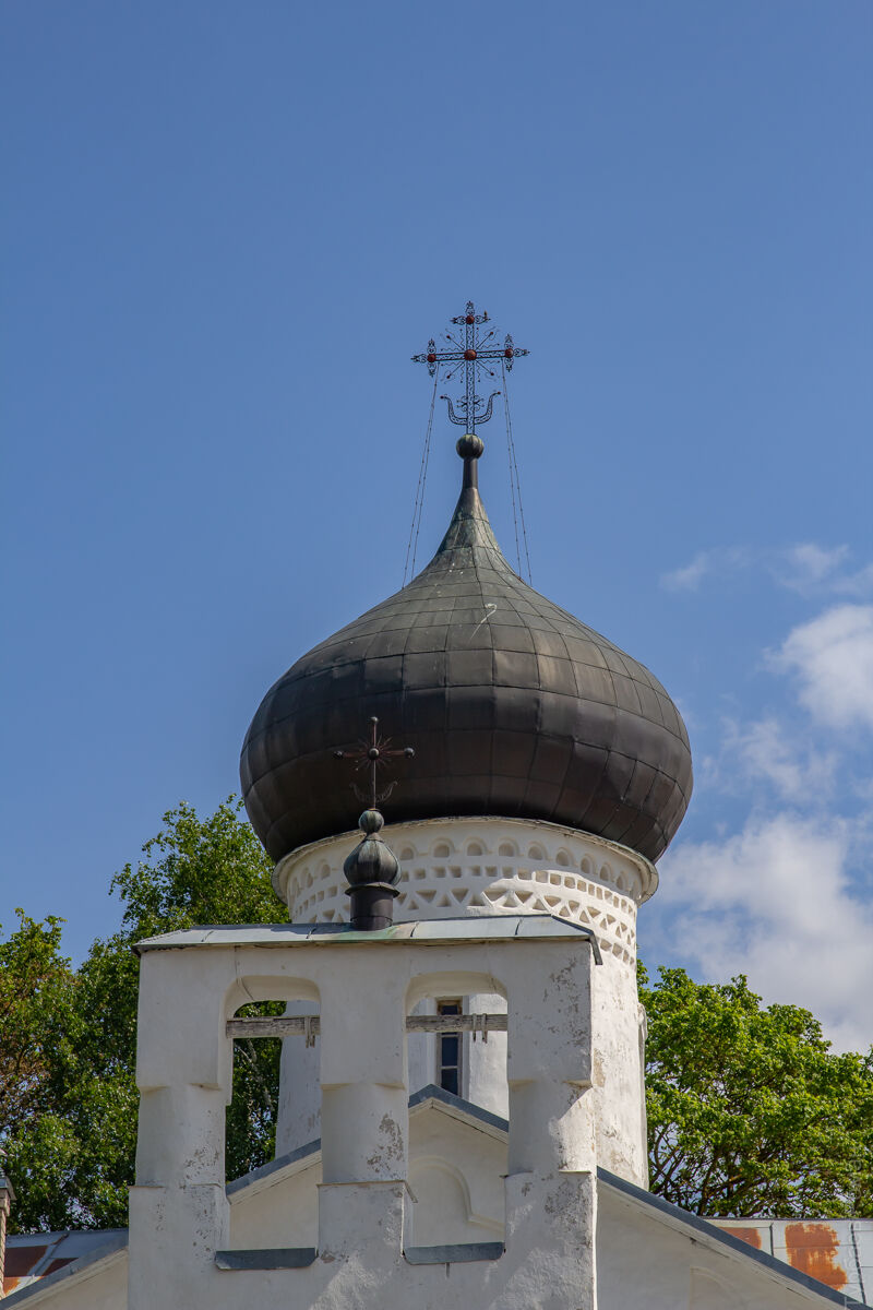Церковь Иоакима и Анны на Полонище, Псков (Псков, город, Псковская область). архитектурные детали, Завершения