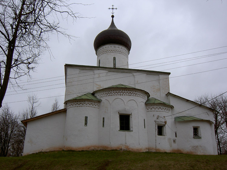 Псков. Церковь Василия Великого на Горке. фасады