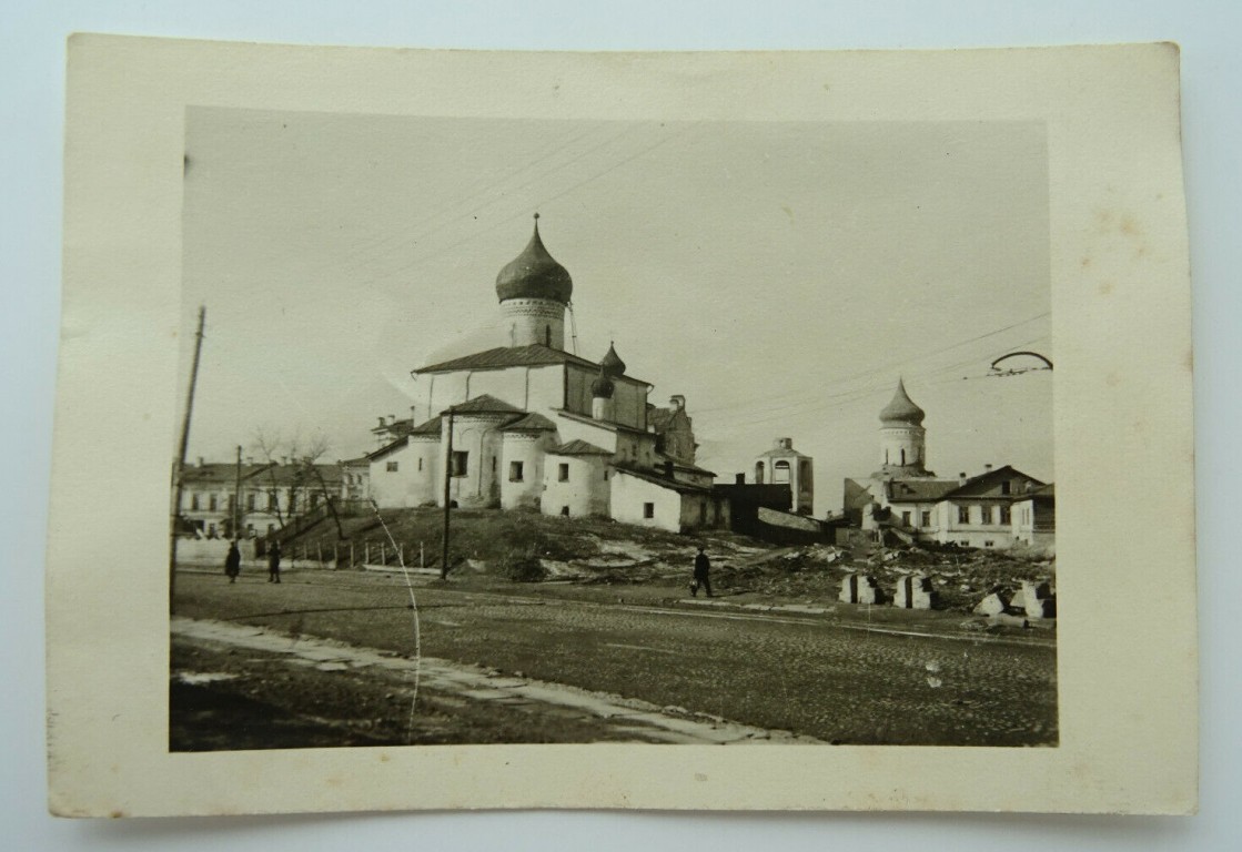 Псков. Церковь Василия Великого на Горке. архивная фотография, Фото 1941 г. с аукциона e-bay.de