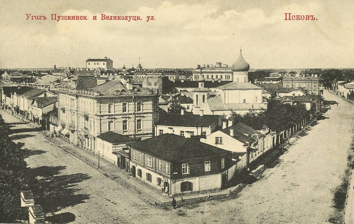 Церковь Василия Великого на Горке, Псков (Псков, город, Псковская область). архивная фотография, Почтовая фотокарточка 1909-1912 гг.