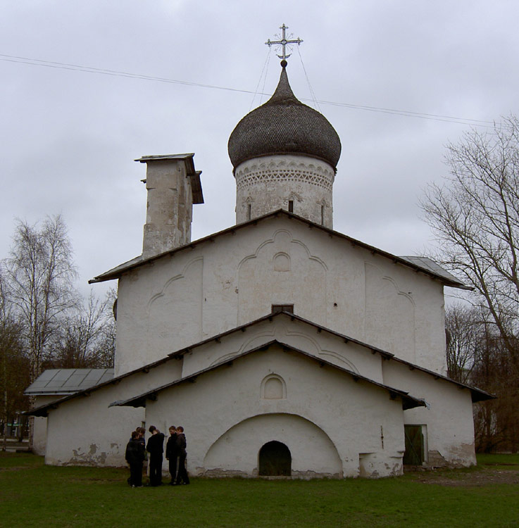 Псков храм голубой