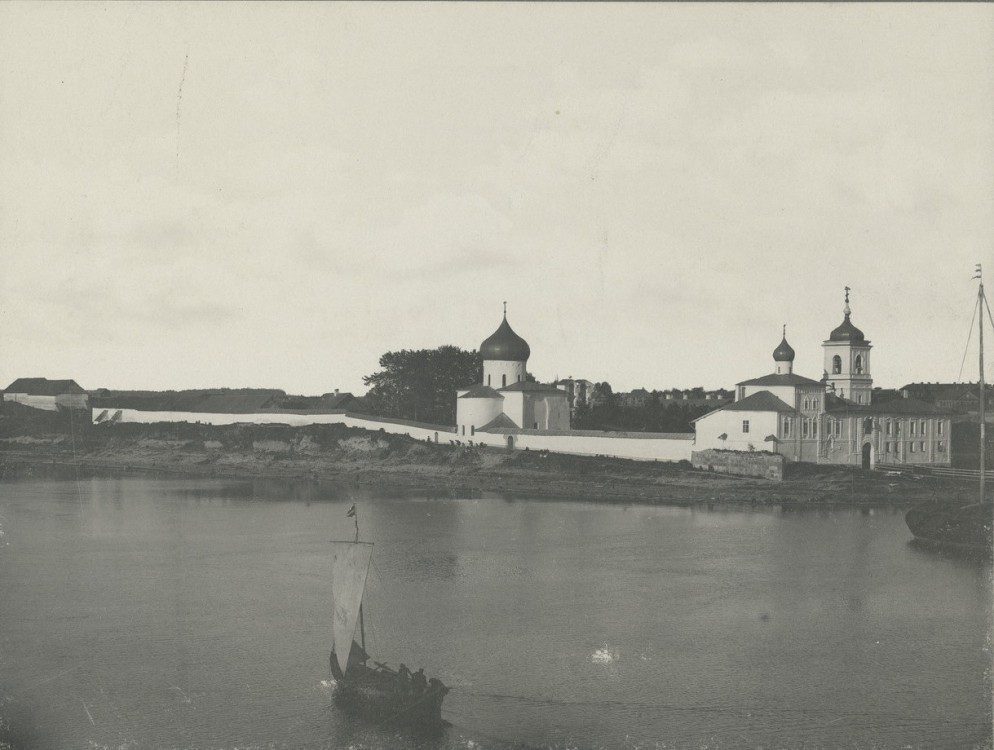 Псков. Спасо-Преображенский Мирожский монастырь. архивная фотография, 1875 год