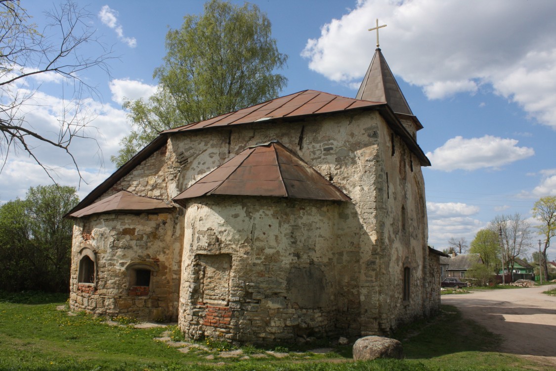 Порхов. Церковь Рождества Пресвятой Богородицы. фасады