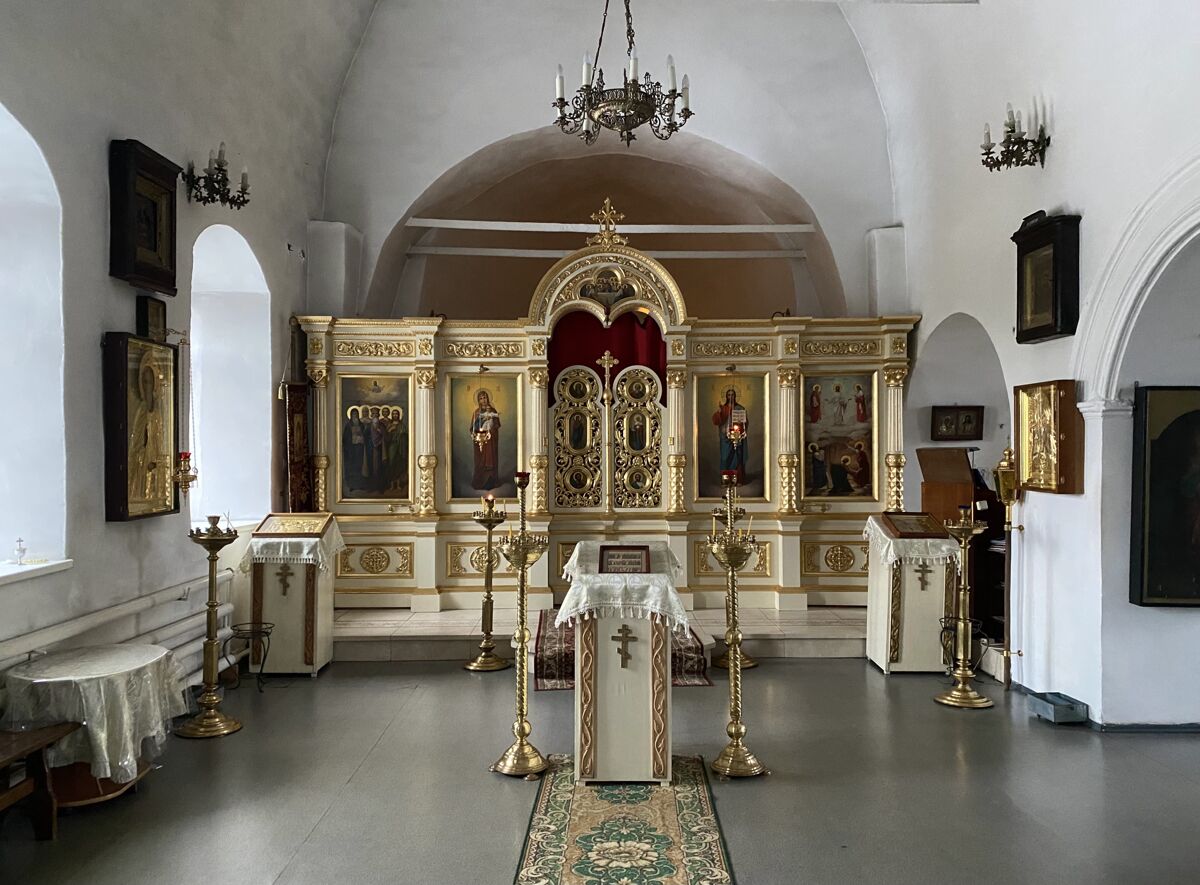 Церковь Преображения Господня, Порхов (Порховский район, Псковская область). интерьер и убранство, Интерьер главного объёма