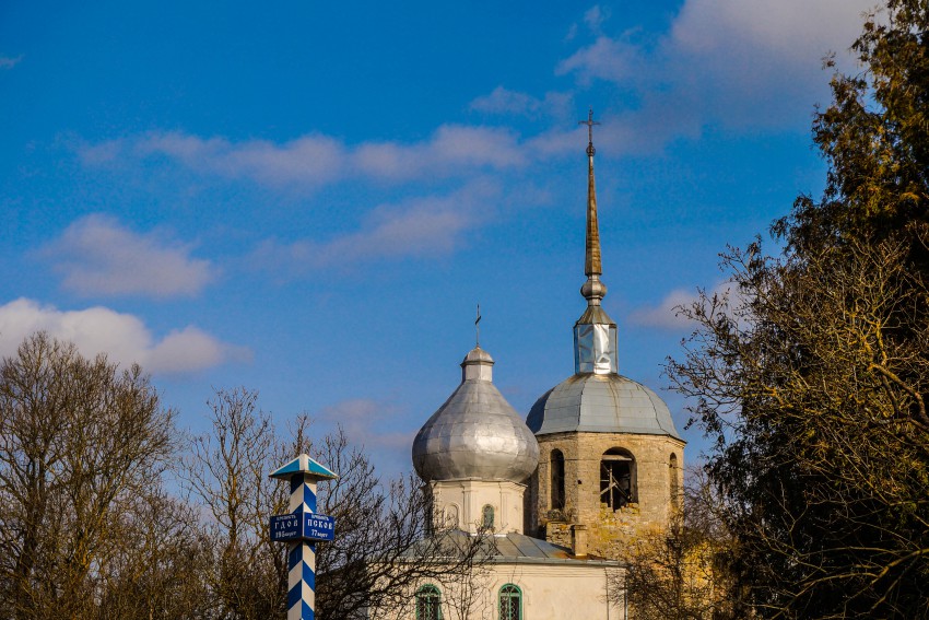 Церковь Николая Чудотворца, Порхов (Порховский район, Псковская область). архитектурные детали
