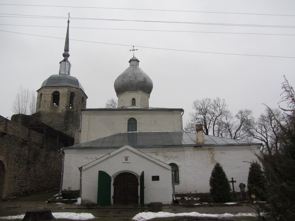 Церковь Николая Чудотворца, Порхов (Порховский район, Псковская область). фасады