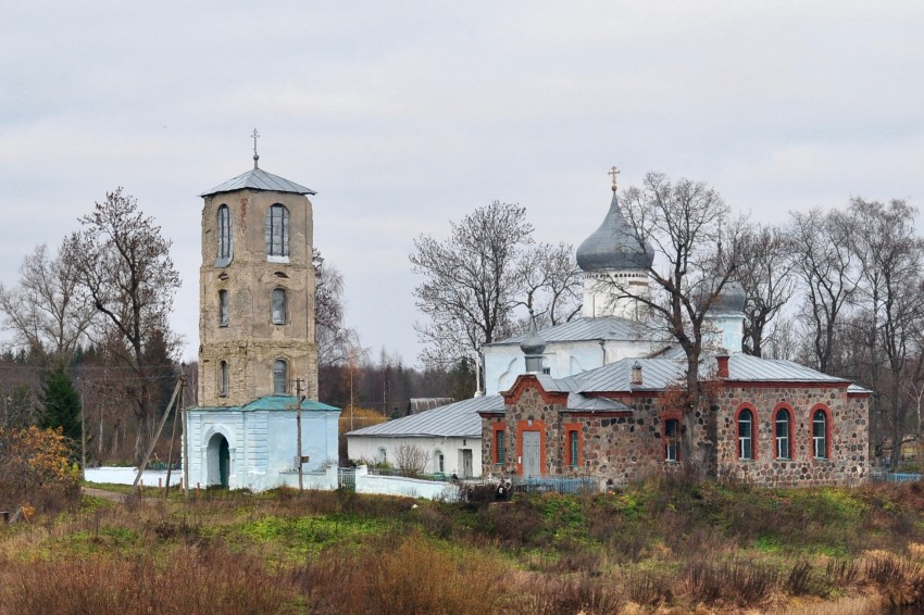 Церковь Николая Чудотворца, Виделебье (Псковский район, Псковская область). общий вид в ландшафте, Храм свт. Николая Чудотворца в Виделебье