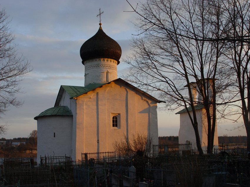 Выбуты. Церковь Илии Пророка. фасады, Вид с северной стороны (со стороны кладбища)
