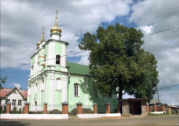 Церковь Троицы Живоначальной, Себеж (Себежский район, Псковская область). фасады, Церковь Святой Троицы освящена как Православная в 1989 году		      