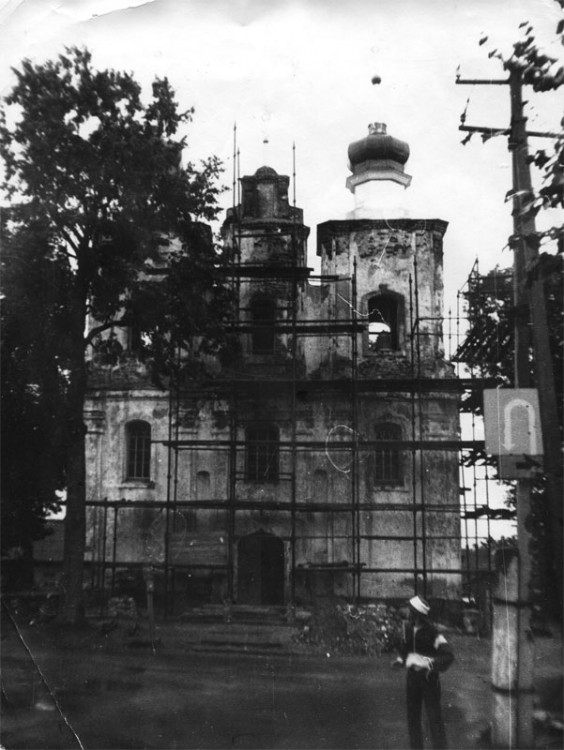 Себеж. Церковь Троицы Живоначальной. архивная фотография, Фото 1989г.