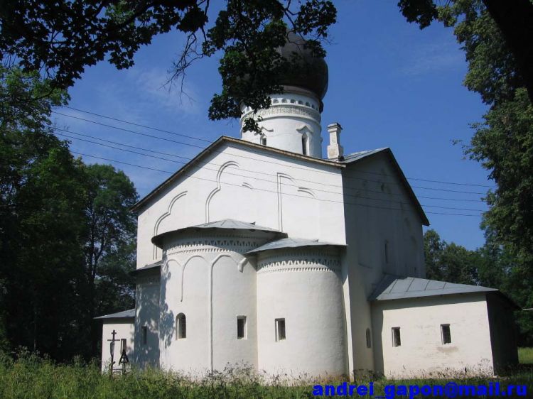 Собор Державной иконы Божией Матери, Гдов (Гдовский район, Псковская область). фасады