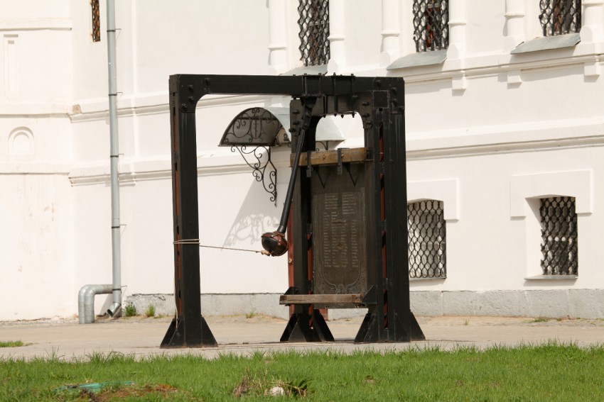 Спасо-Елеазаровский женский монастырь, Елизарово (Псковский район, Псковская область). дополнительная информация, Било.