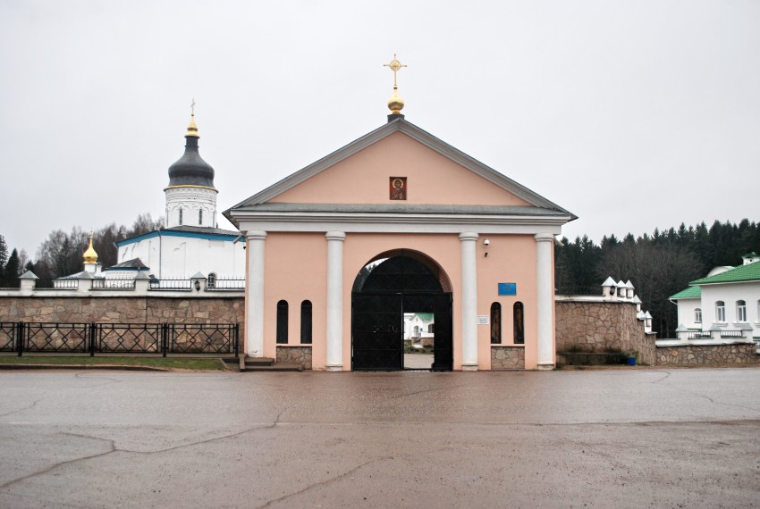 Елизарово. Спасо-Елеазаровский женский монастырь. архитектурные детали