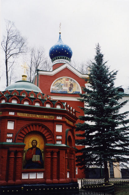 Успенский Псково-Печерский монастырь, Печоры (Печорский район, Псковская область). архитектурные детали