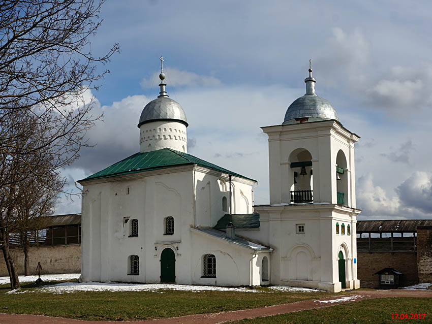 Собор Николая Чудотворца, Изборск (Печорский район, Псковская область). фасады