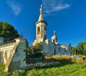 Болотово. Церковь Покрова Пресвятой Богородицы