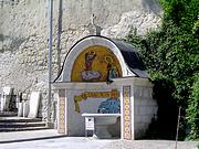 Успенский мужской монастырь, Фонтан в виде часовни., Бахчисарай, Бахчисарайский район, Республика Крым