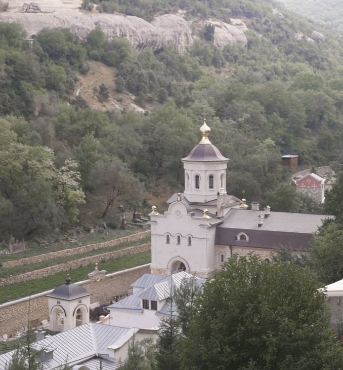 Успенский мужской монастырь, Бахчисарай (Бахчисарайский район, Республика Крым). фасады, Успенский пещерный мужской монастырь