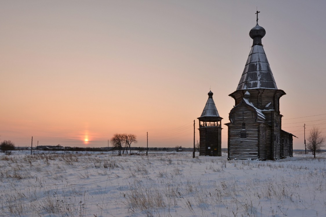 Церковь Иоанна Златоуста на Саунинском погосте, Заляжье (Саунино) (Каргопольский район, Архангельская область). художественные фотографии, Вид с востока