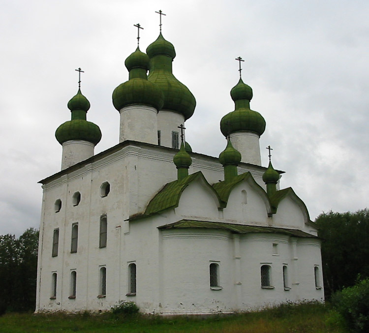 Церковь Рождества Иоанна Предтечи, Каргополь (Каргопольский район, Архангельская область). фасады, Вид с юго-востока
