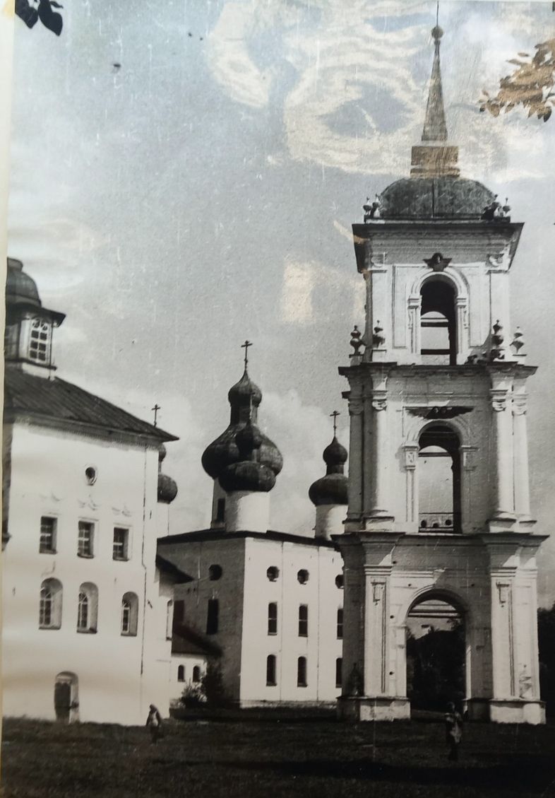 ГАВО ф.4963 оп.4 д.22 фотоальбом, архивная фотография. Церковь Рождества Иоанна Предтечи, Каргополь (Каргопольский район, Архангельская область)