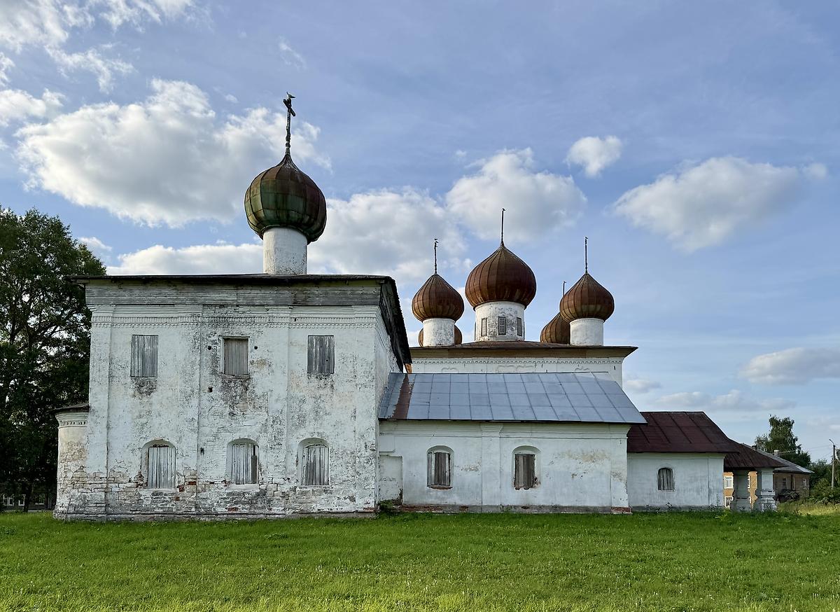 Вид с севера, фасады. Церковь Николая Чудотворца, Каргополь (Каргопольский район, Архангельская область)