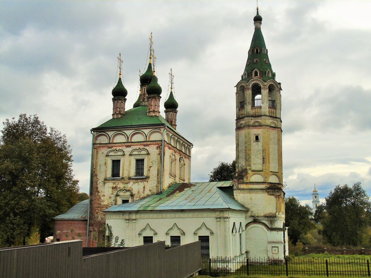 Церковь Троицы Живоначальной, Серпухов (Серпуховский городской округ и гг. Протвино, Пущино, Московская область). фасады