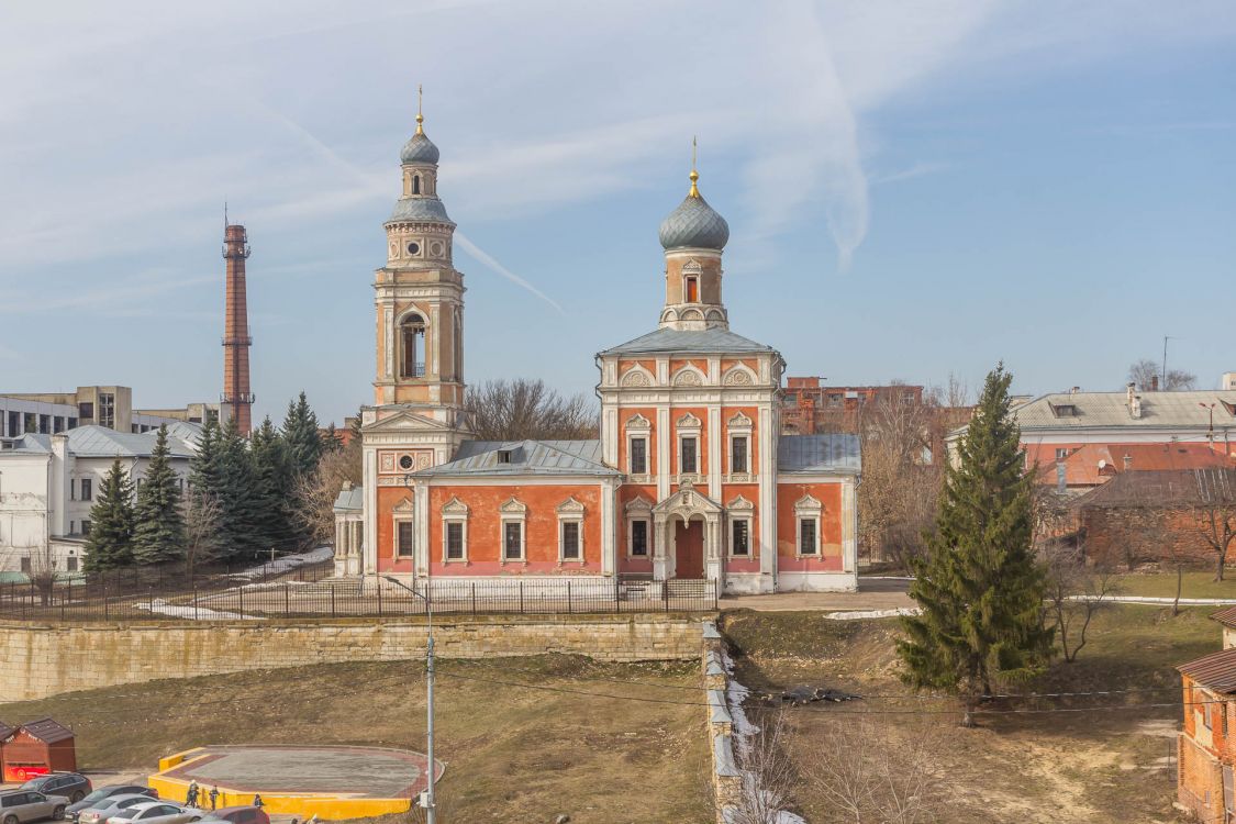 Серпухов. Церковь Успения Пресвятой Богородицы. фасады, Вид с юга