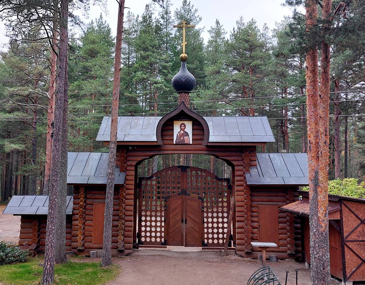 Церковь Всех Русских Святых, Сосново (Приозерский район, Ленинградская область). дополнительная информация