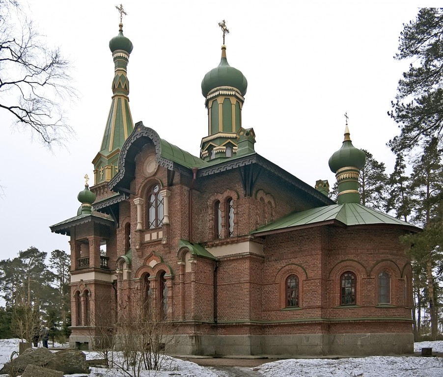 Приозерск. Церковь Всех Святых. фасады