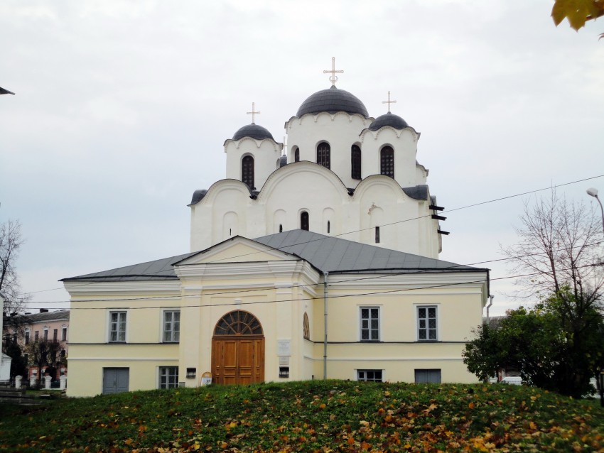 Великий Новгород. Собор Николая Чудотворца на Ярославовом дворище. фасады